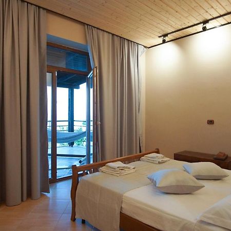 Seaside Duplex Stone Villa Qeparo Eksteriør billede
