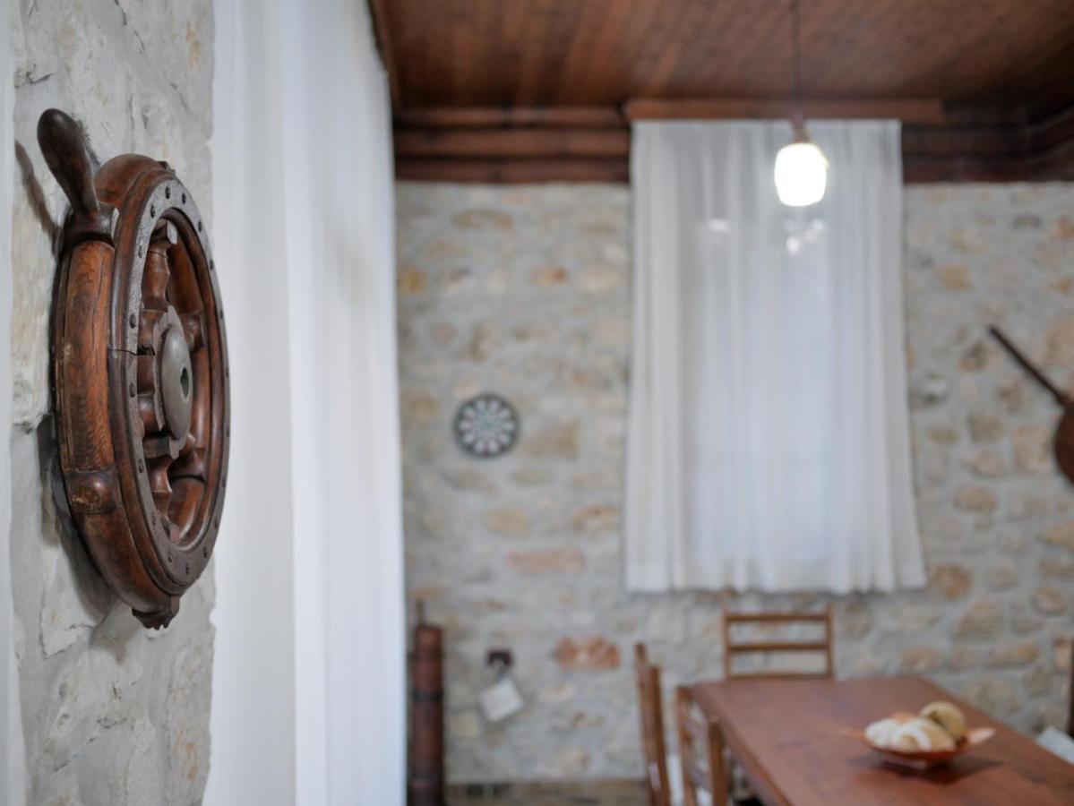 Seaside Duplex Stone Villa Qeparo Eksteriør billede