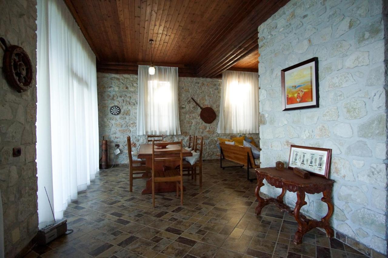 Seaside Duplex Stone Villa Qeparo Eksteriør billede