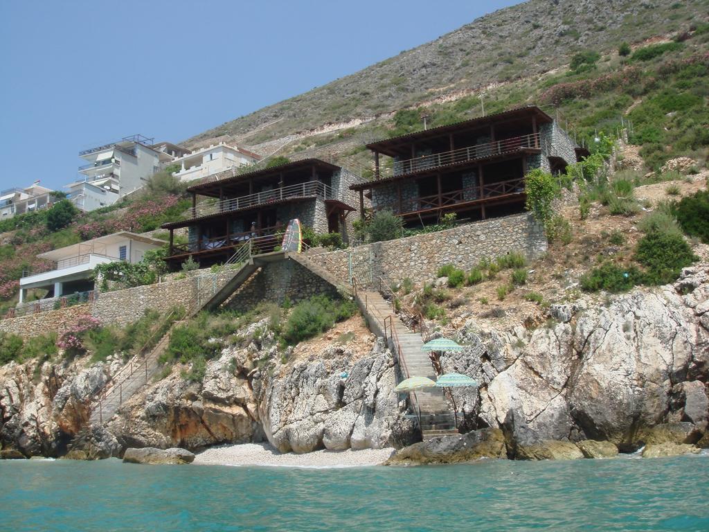 Seaside Duplex Stone Villa Qeparo Eksteriør billede